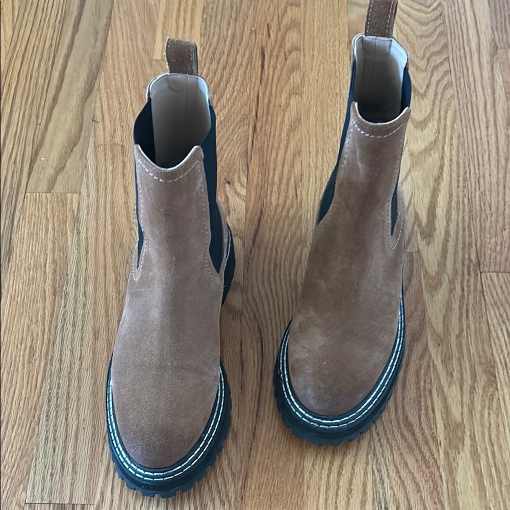 Tan Suede Chelsea Boots with Elastic Panels